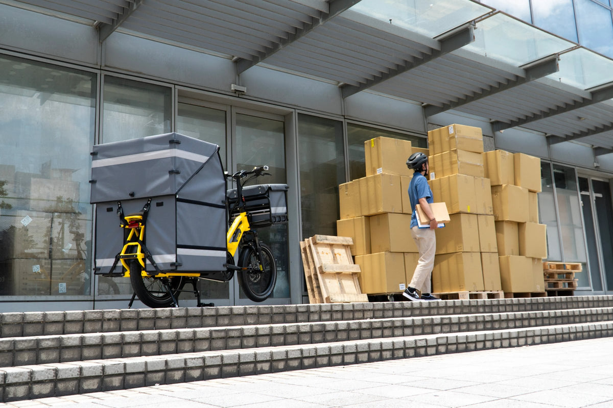Cargo Box 275